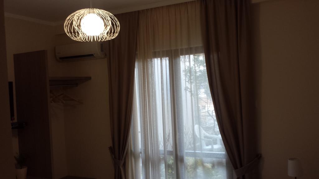 Fortunella *